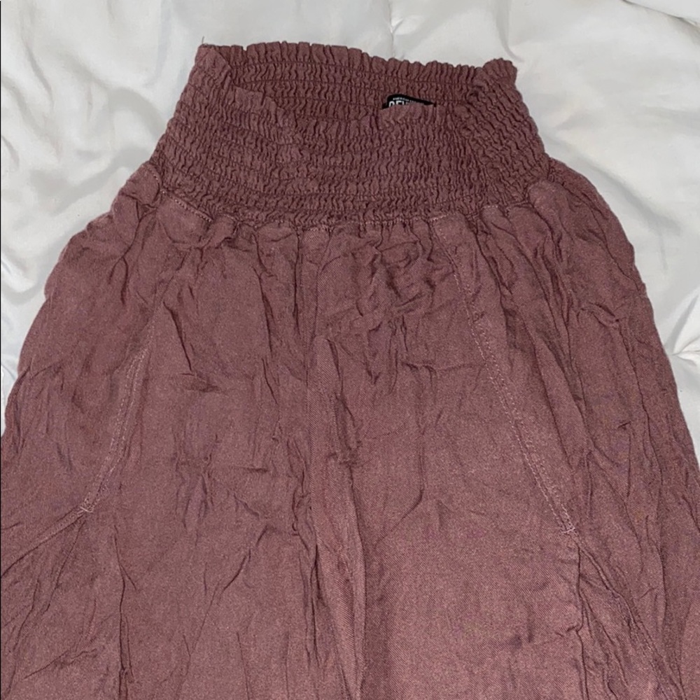 brown flowy pants
